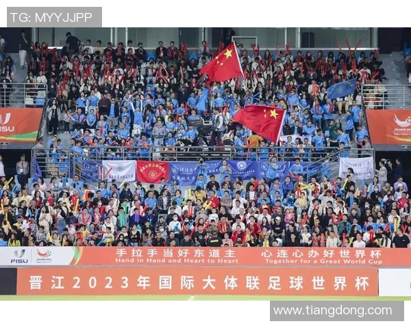 足球明星王博文的辉煌历程与未来展望揭示了他对足球的热爱与坚持 足球明星王博文的辉煌历程与未来展望揭示了他对足球的热爱与坚持